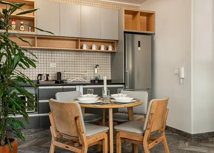 Beautiful New, Modern In La Condesa! Mexico City